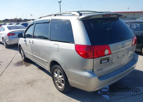2006 Toyota Sienna Xle z USA, uszkodzony, nr VIN 5TDBA22C76S068357